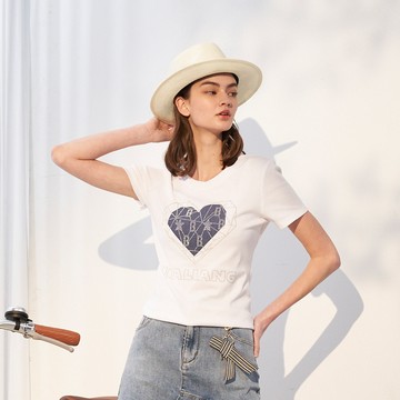 CLL巧玲瓏 幾何拼接愛心燙鑽休閒上衣 7133966