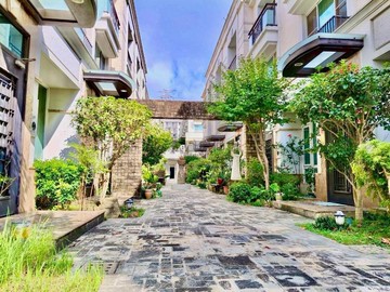 「沙鹿捷運線核心 久樘天鵝堡花園別墅 尊貴舒適宅｜台中市沙鹿區正英十三街