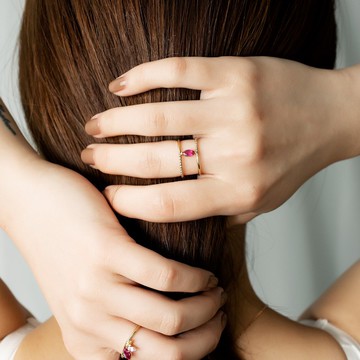 【PurpleMay Jewellery】18K金 馬眼形藍寶石 戒指 - R038