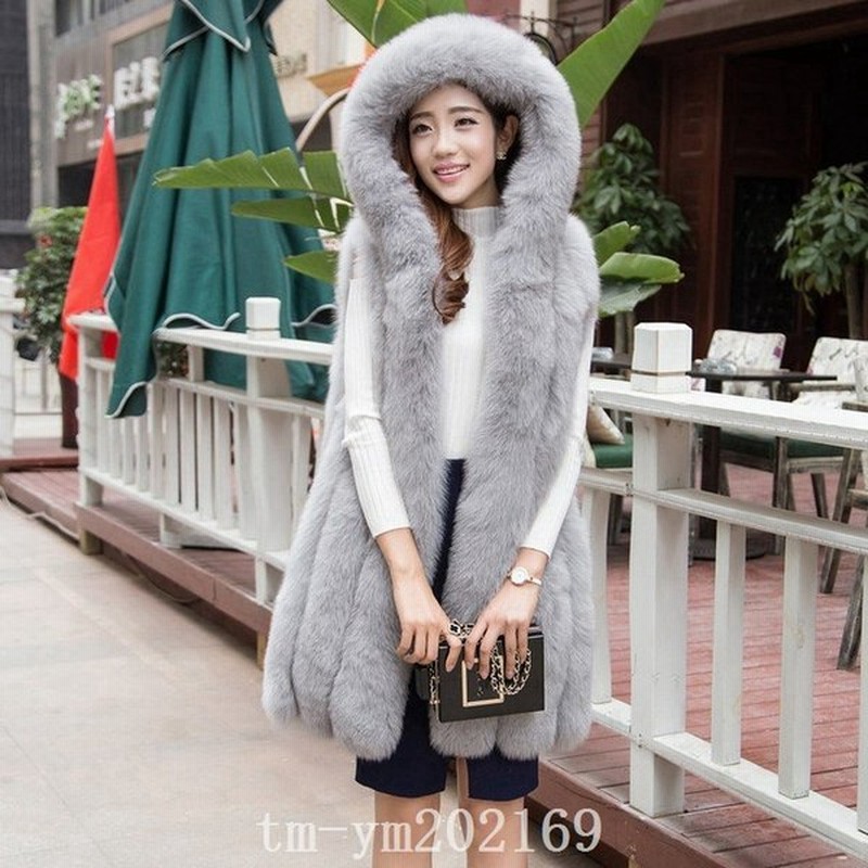 フェイクファーファーベストグレー赤白レディースもこもこアウター大きいサイズ3l4l5lロング丈秋冬フード付大人可愛いカジュアル 通販 Lineポイント最大0 5 Get Lineショッピング