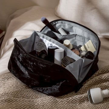 Urban Nomad 防水收納包 (L)  曜石黑