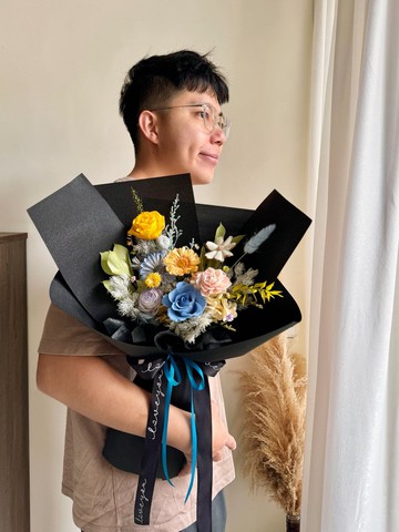 愛麗絲 永生花束 情人節花束 畢業花束