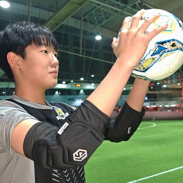 拓佰TROBR足球運動守門員訓練用加厚保護膝蓋手肘防摔護膝護肘