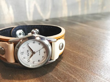 STITCH 明亮而富有成效的亮黃色針跡運行手錶易讀錶盤 SRW-CKW-KS