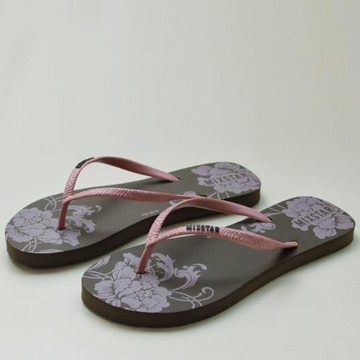 小碼人字拖女夏 泰國平底夏季低跟復古乳膠軟底越南沙灘夾腳涼拖