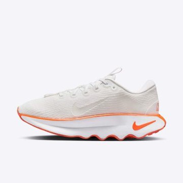 Nike 耐吉 WMNS Motiva [DV1238-109] 女 慢跑鞋 運動鞋 緩震 弧形鞋底 米白 橘