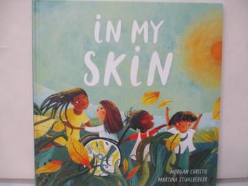 【書寶二手書T5／少年童書_SDI】In My Skin_Stuhlberger, Martina