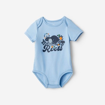 Roots 嬰兒-CARNIVAL MAGIC 短袖包屁衣 (晴空藍)