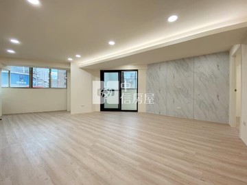 【儷族】親親戲院｜全新整理｜大4房平車｜台中市北區梅亭街