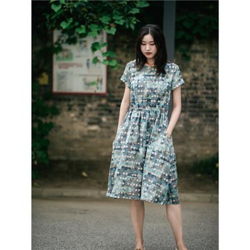 (免運)高端碎花苧麻棉麻媽媽夏裝連衣裙女高級感中長裙氣質大碼寬松0101