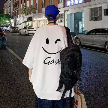 潮牌 日系 港風 半袖t恤  復古 高街 純色 短袖T恤 男士 夏裝 寬鬆 潮流 帥氣 印花t  短袖男 （HT475）