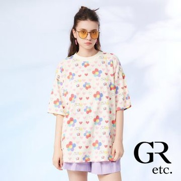 【GLORY21】網路獨賣款-etc.滿版愛心彩繪寬版純棉上衣-杏色