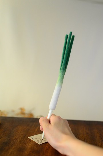 線上課程材料包-基礎1 羊毛氈(濕氈)蔥明筆筆套(附線上影片)