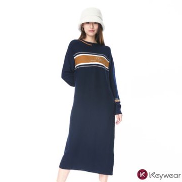 KeyWear奇威名品   字母針織長袖洋裝-深藍色