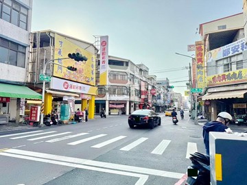 鳳山區成熟地段商業密集具經營優勢透天店面｜高雄市鳳山區光復路一段
