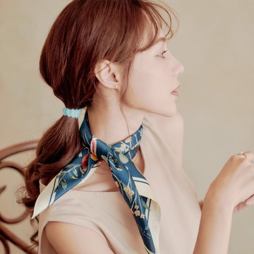 花叢派對雙面真絲絲巾 / 深藍