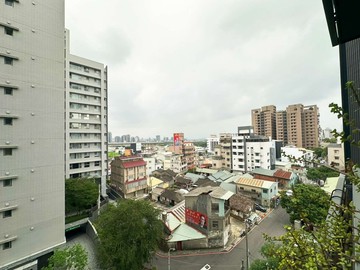 惠宇上晴溫馨裝潢四房雙平車｜台中市南屯區向上路五段