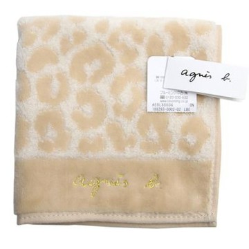 agnes b. 繡金草寫品牌字母豹紋底圖純棉材質方巾(米色)
