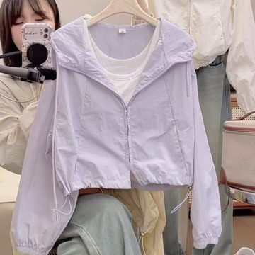 免運 台灣出貨 夏日薄款连帽防晒衣女2025年新款宽松百搭透气防紫外线休闲防晒服