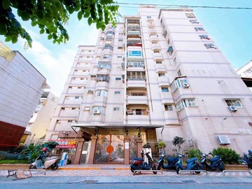 仁翔。陽台進出。景觀。大三房。大平車。衛浴開窗｜高雄市楠梓區清平街