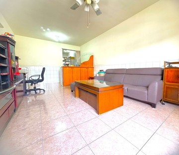 近五甲商圈生活機能佳約6米正街公寓4樓｜高雄市鳳山區錦富街