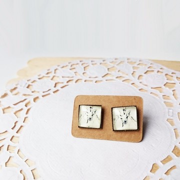 方形白色糜鹿頭像耳釘母親節禮物