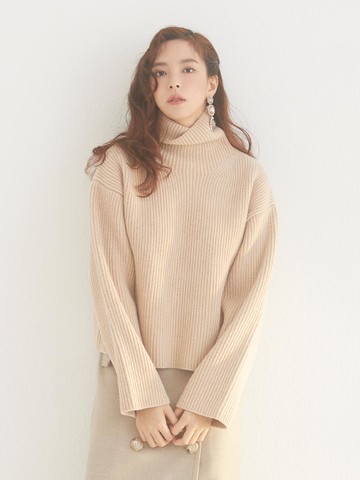 NO.19 TOP - CAMEL BEIGE