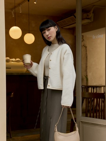 軟綿手感質感金釦外套