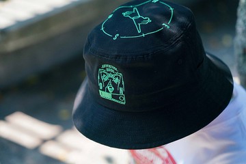 Adventure Mode on 漁夫帽-黑