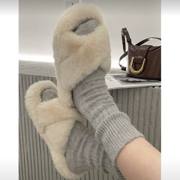 🧜‍♀️H系列🍁店主推薦🍀左右襪業  “慵懶氣氛”秋冬灰色襪子女中筒襪羊毛襪加厚保暖復古韓系堆堆襪現貨精品