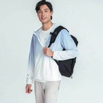 GIORDANO 男裝涼感防曬四面彈漸層連帽外套 G-motion Anti-UV系列