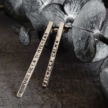 條狀耳環 M / 銀色 024