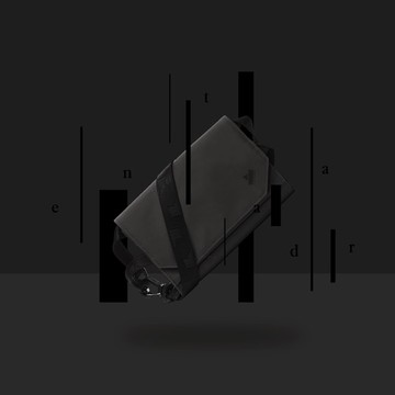 Entadar｜多功能超核心機能 斜背/側背小包 - 霧黑