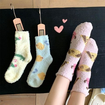秋冬好物🌞冬季加厚毛絨襪子女中筒趣味珊瑚絨襪寬口保暖孕婦居家睡眠地板襪 台灣製中筒襪 女生冬季保暖襪子  秋冬加絨加厚