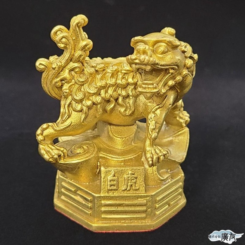特売 青龍 白虎 朱雀 玄武 四大神獣 4点セット ☆ 軽くっ 銅製