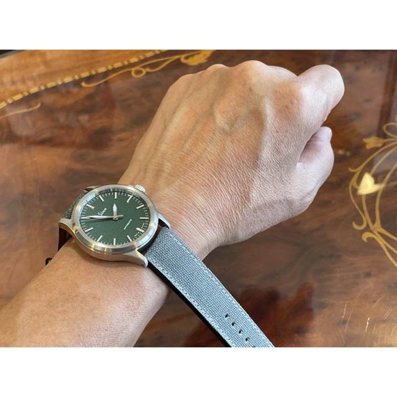 SINN 556.EG 世界限定400本 Emerald Green（エメラルドグリーン