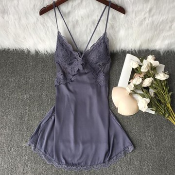 性感睡衣女夏季冰絲綢胸墊美背蕾絲小胸吊帶激情薄款短家居服睡裙