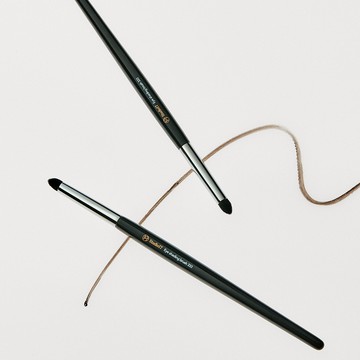 STUDIO17 Eye Shading Brush 333