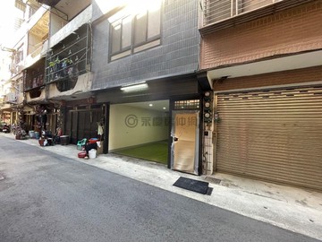 平鎮【全新整理透天】南勢重劃區家樂福技嘉科技｜桃園市平鎮區南平路