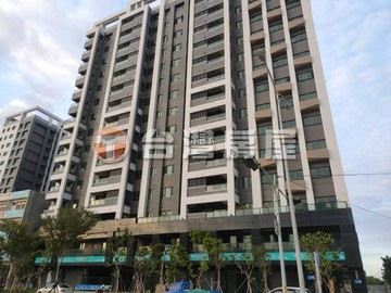 台中買屋️晶選屋主誠售梧棲黃金樓層大三房平車｜台中市梧棲區大勇路