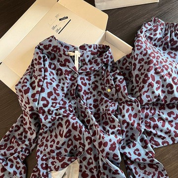 【台灣出貨】網紅風ins時尚豹紋長袖睡衣春秋新款紫色家居服高級休閒寬鬆套裝睡衣長袖睡衣居家睡衣居家服睡衣套裝女生睡衣