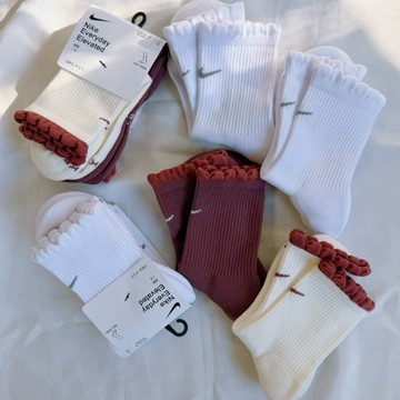 【other more 特選潮流】正品Nike Everyday Elevated 厚底中筒運動襪 木耳花邊襪子(2入)