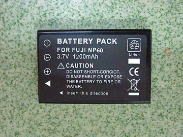 DV攝像機電池數碼照相機電池錄像機拍攝影用電池FNP-60充電板