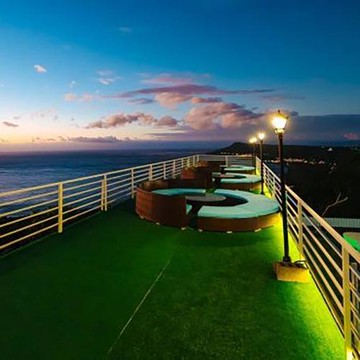 墾丁【Hayata Hotel 紅柴．居】防風林雙人房平日一泊二食(MO)~電子票券