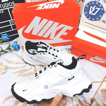 帝安諾-實體店面 Nike TC 7900 小白鞋 女鞋 厚底 增高 熊貓 Oreo 反光 DR7851-100