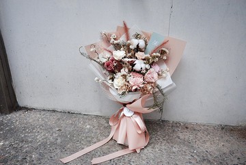 母親節花束 情人節花束 畢業花束 乾燥花 永生花  擴香花