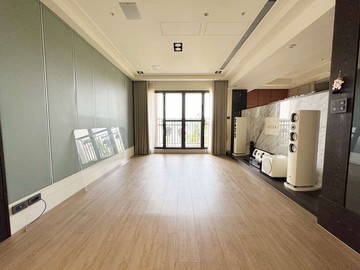 巨蛋文蓮苑｜蓮潭景觀｜30坪三房平車｜高雄市左營區新莊一路