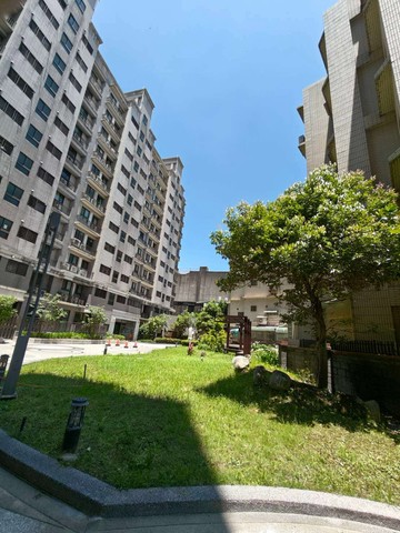 櫻花樸心匯｜62.7坪精品三房｜雙平面車位優質釋出｜桃園市平鎮區延平路三段