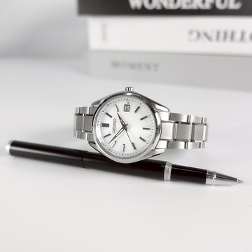 SEIKO 精工 / SBTM337 / 太陽能 電波錶 萬年曆 藍寶石水晶玻璃 防水100米 日本製造 鈦金屬手錶 白色 40mm