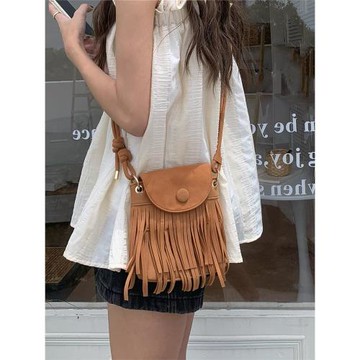 2025新款小眾美式復古仿麂皮流蘇手機包女單肩斜挎小方包港風包包